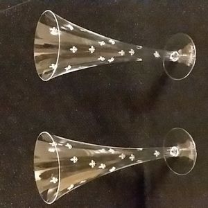 A pair of Mignon Faget fleur dis lys cocktail glasses